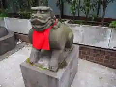 市谷亀岡八幡宮の狛犬