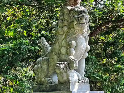 永山神社の狛犬