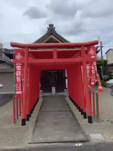 太田稲荷神社の鳥居