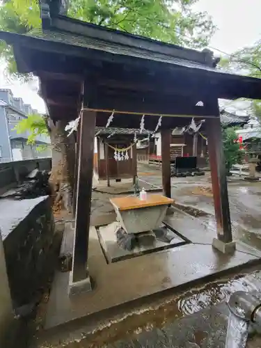 新町諏訪神社の手水