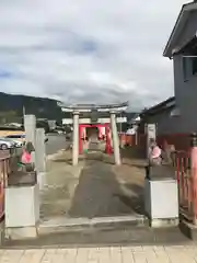 普賢願生稲荷神社の鳥居