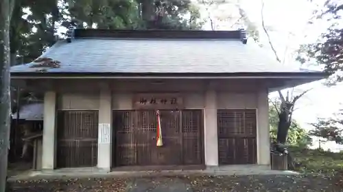 鳥谷崎神社の末社