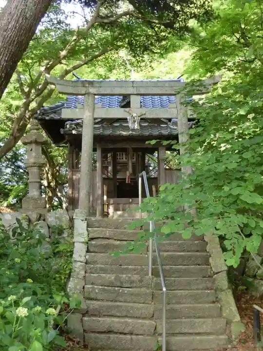 観音寺の鳥居