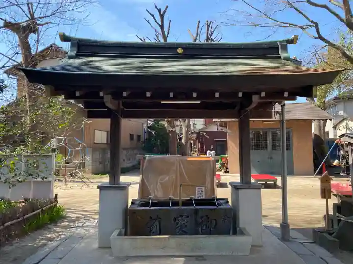 越谷香取神社の{uncategorized: "未分類", other: "その他", undefined: "問題あり", building: "その他建物", grave: "お墓", sacred_gate: "鳥居", guardian: "狛犬", statue: "像", buddha: "仏像", history: "歴史", nature: "自然", garden: "庭園", animal: "動物", pagoda: "塔", temizu: "手水舎", mountain_gate: "山門・神門", sanctuary: "本殿・本堂", subordinate: "末社・摂社", art: "芸術", scenery: "景色", jizo: "地蔵", ema: "絵馬", goshuin: "御朱印", omikuji: "おみくじ", items: "授与品その他", amulet: "お守り", goshuincho: "御朱印帳", eats: "食事", festival: "お祭り", votive_dance: "神楽", shichigosan: "七五三参", wedding: "結婚式", experience: "体験その他", initially: "初詣", around: "周辺", anti_infection: "感染症対策"}