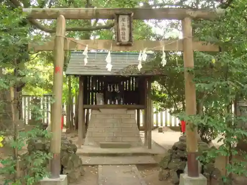 葛飾八幡宮の末社