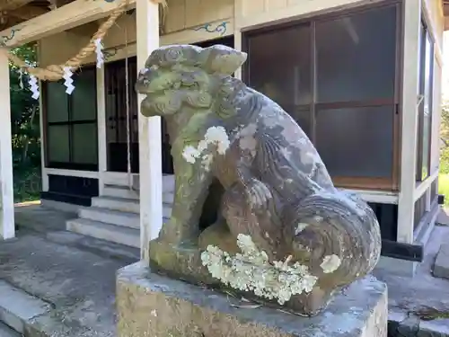 八幡神社の狛犬