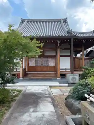 光明寺の本殿・本堂