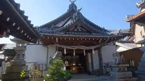 御嶽神社茅萱宮の本殿