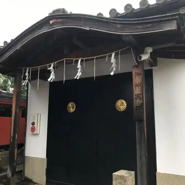 崇道天皇社のその他建物