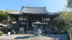 妙蓮寺の本殿