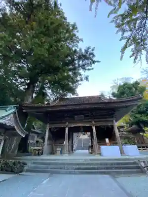 明石寺の山門・神門