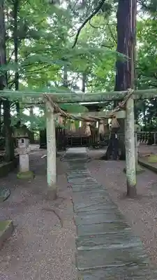 日高神社の鳥居