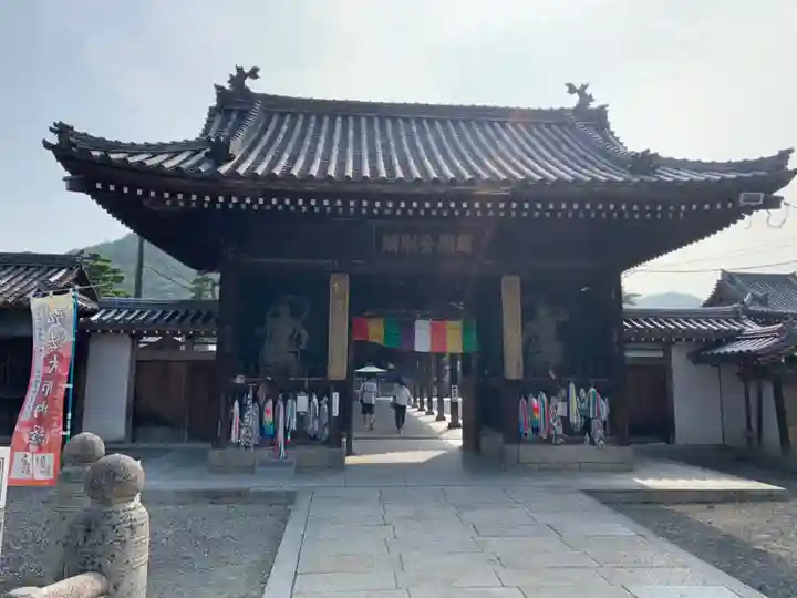 善通寺の山門・神門