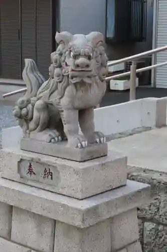 中曽根神社の狛犬