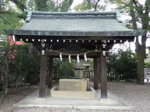 溝旗神社（肇國神社）の手水舎