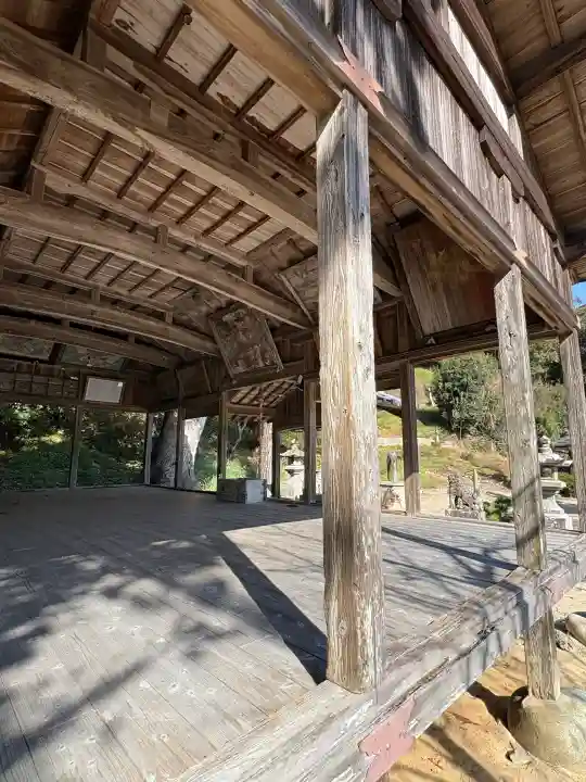 天満宮の{uncategorized: "未分類", other: "その他", undefined: "問題あり", building: "その他建物", grave: "お墓", sacred_gate: "鳥居", guardian: "狛犬", statue: "像", buddha: "仏像", history: "歴史", nature: "自然", garden: "庭園", animal: "動物", pagoda: "塔", temizu: "手水舎", mountain_gate: "山門・神門", sanctuary: "本殿・本堂", subordinate: "末社・摂社", art: "芸術", scenery: "景色", jizo: "地蔵", ema: "絵馬", goshuin: "御朱印", omikuji: "おみくじ", items: "授与品その他", amulet: "お守り", goshuincho: "御朱印帳", eats: "食事", festival: "お祭り", votive_dance: "神楽", shichigosan: "七五三参", wedding: "結婚式", experience: "体験その他", initially: "初詣", around: "周辺", anti_infection: "感染症対策"}