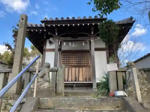 観音寺の本殿