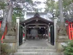 三宅八幡宮の本殿・本堂