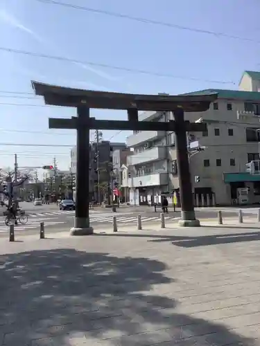 豊國神社の鳥居