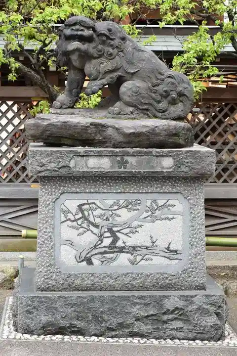 湯島天満宮の狛犬