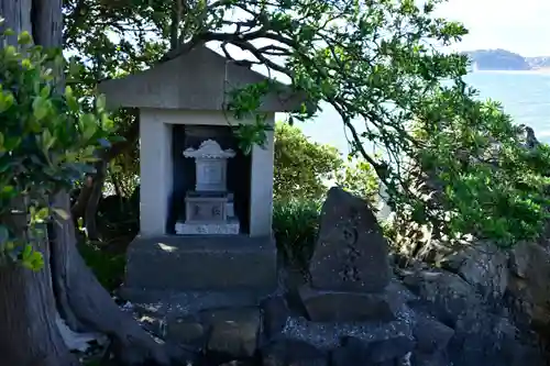 森戸大明神（森戸神社）の末社・摂社