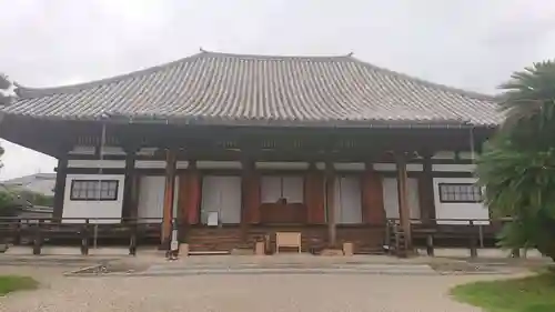 法華寺の本殿・本堂