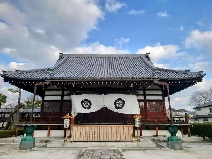 阿弥陀寺の本殿・本堂