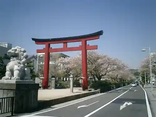 鶴岡八幡宮の鳥居