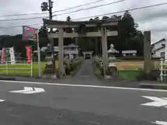 立志神社の鳥居