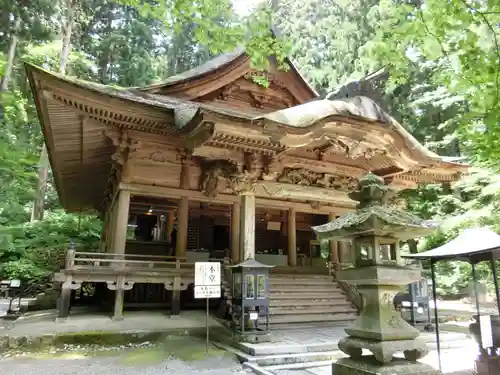 宝積山光前寺の本殿