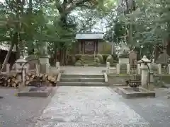 野志里神社の本殿