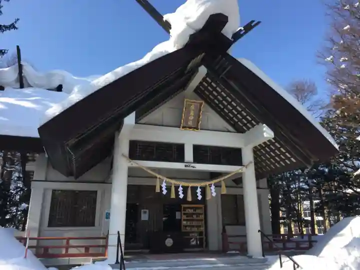 北広島市総鎮守 廣島神社の本殿・本堂
