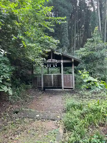 豊間諏訪神社の庭園