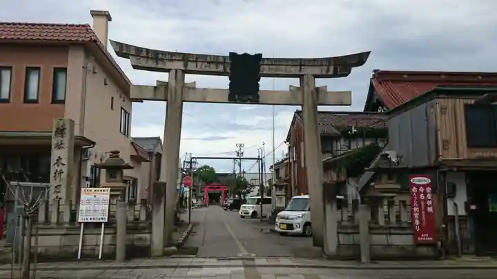 本折日吉神社(石川県)