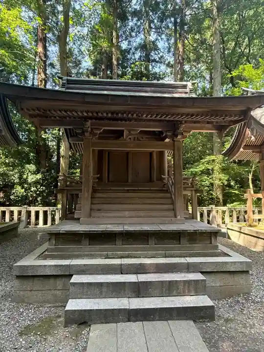 彌彦神社(新潟県)