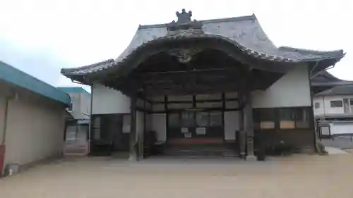 浄土真宗本願寺派本願寺四日市別院の本殿