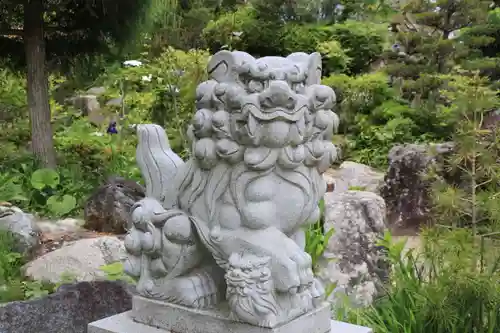 古峯神社の狛犬