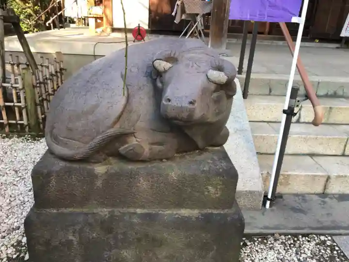 牛天神北野神社の狛犬