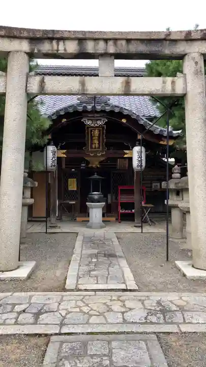 常施無畏寺 護浄院(清荒神)の鳥居