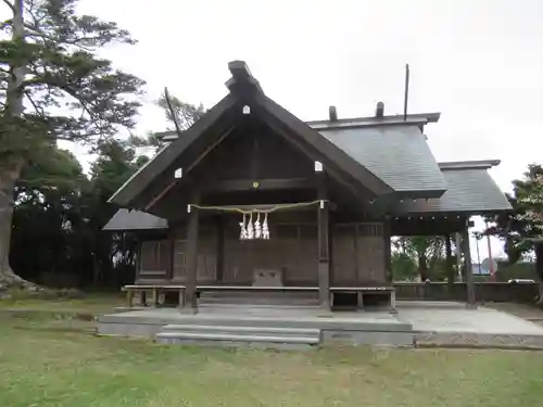 鶴谷八幡宮の本殿・本堂