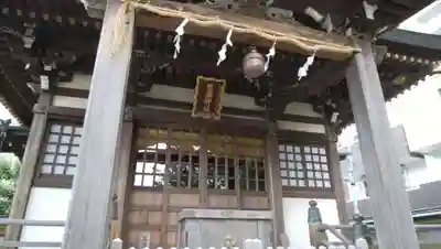 綾瀬神社の本殿・本堂