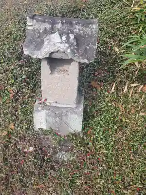 小梥神社の末社・摂社