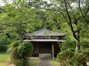 宝蔵寺の本殿・本堂