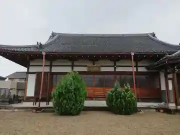 自得寺の本殿・本堂