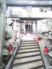 新羽杉山神社の建物その他