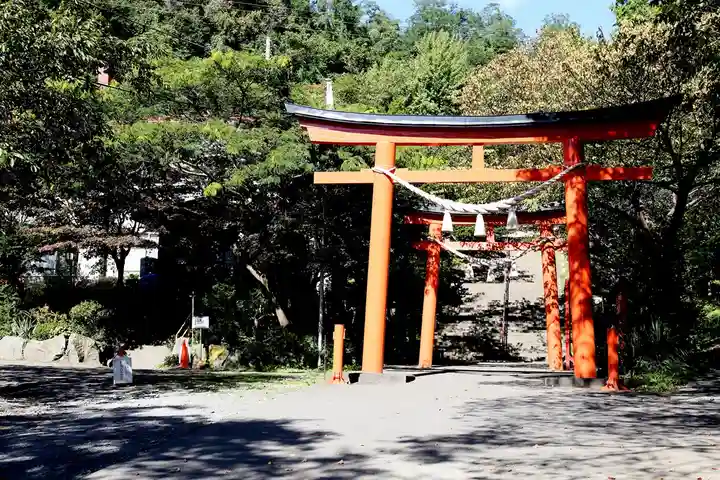 虻田神社の鳥居
