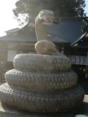 白蛇辨財天の狛犬