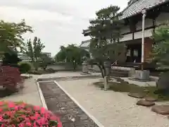 龍済寺の建物その他