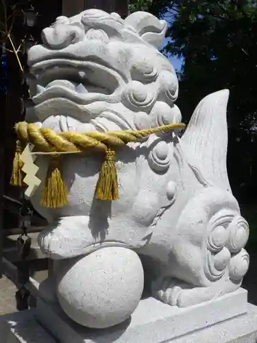 八幡神社の狛犬