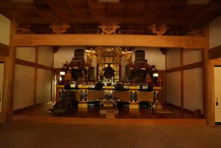 光明寺の本殿・本堂